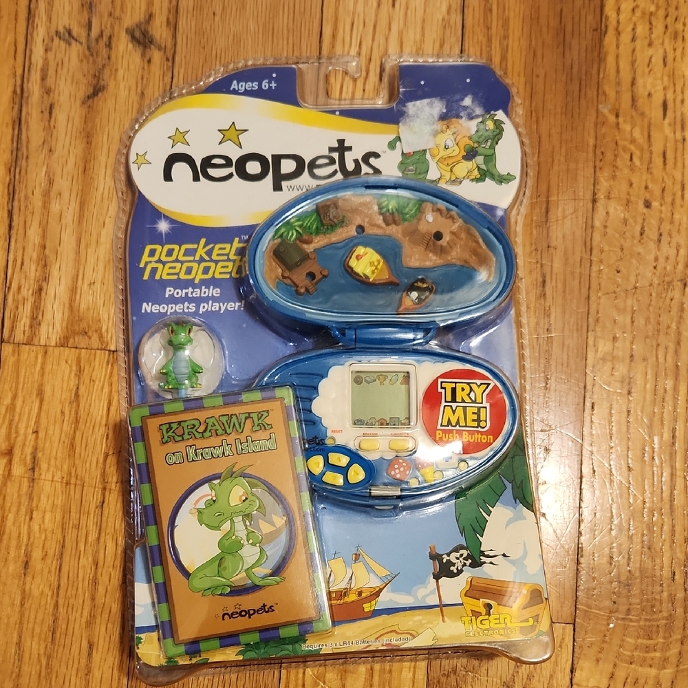SEALED Rare Neopets 2003 Pocket Electronics Game